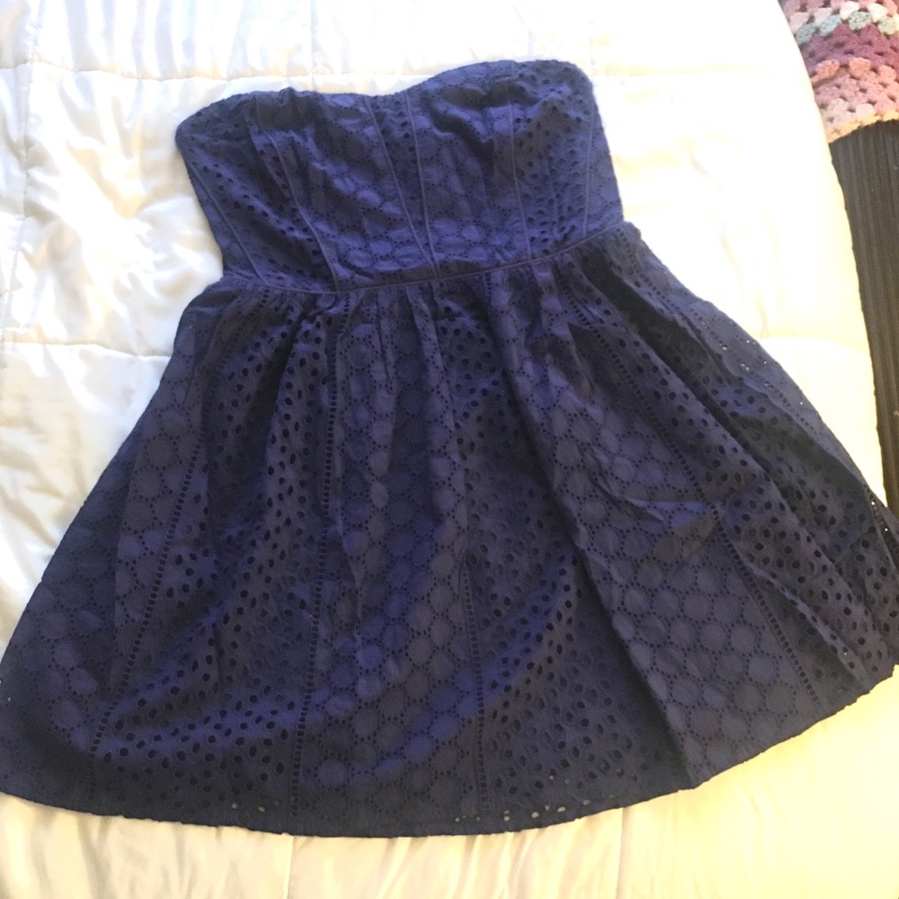 Eyelet Pattern Strapless Dress